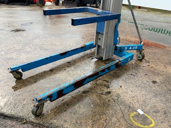 2015 GENIE SLA 15 MATERIAL LIFT / HOIST.......904 365653365