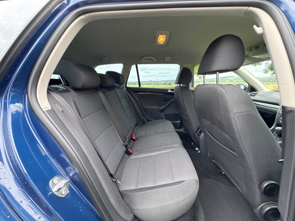 Volkswagen Golf 2013 Trend Line Auto Low Mileage 365662875
