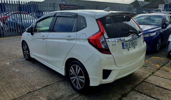 2016 Honda Fit Hybrid | S Package 365678916