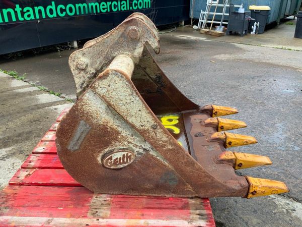 36" GEITH DIGGING BUCKET......45mm PINS....268-36. 365671589