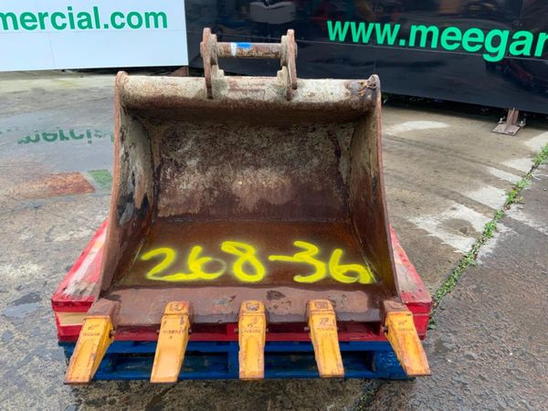 36" GEITH DIGGING BUCKET......45mm PINS....268-36. 365671593
