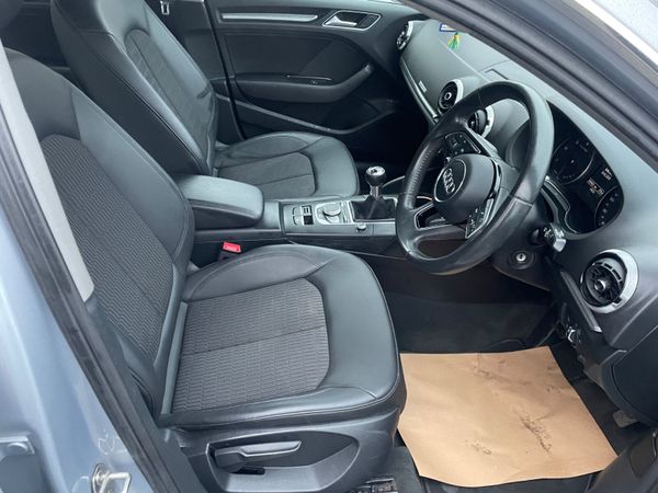 172 Audi A3  Se 1.6tdi 365716332