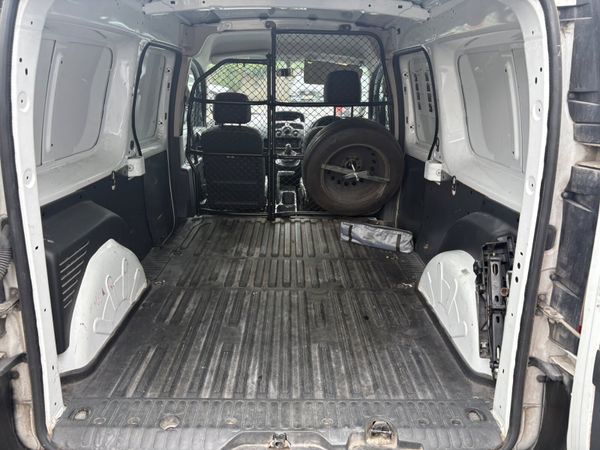 192 Renault Kangoo maxi 365716614