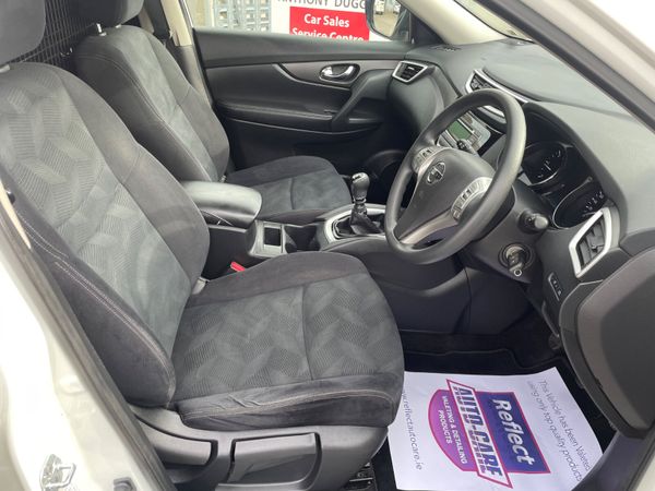 2018 Nissan X-Trail Commercial 365716650