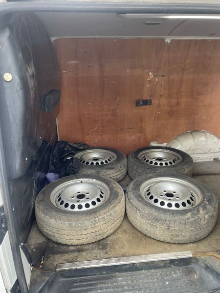 2017 VOLKSWAGEN TRANSPORTER 2.0 TDI VAN 365720974