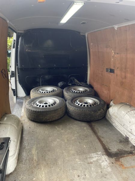 2017 VOLKSWAGEN TRANSPORTER 2.0 TDI VAN 365720973