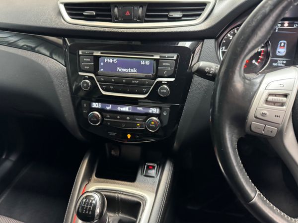 Nissan Qashqai 2015 365740645