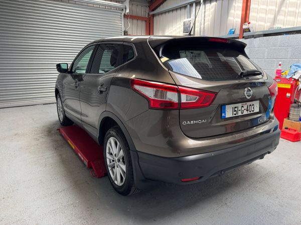 Nissan Qashqai 2015 365740649