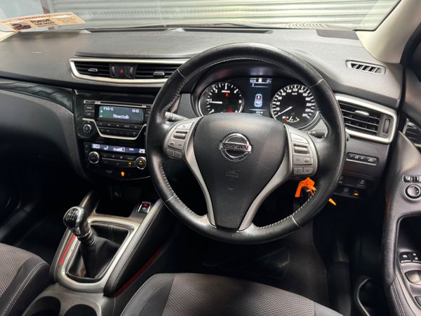 Nissan Qashqai 2015 365740654