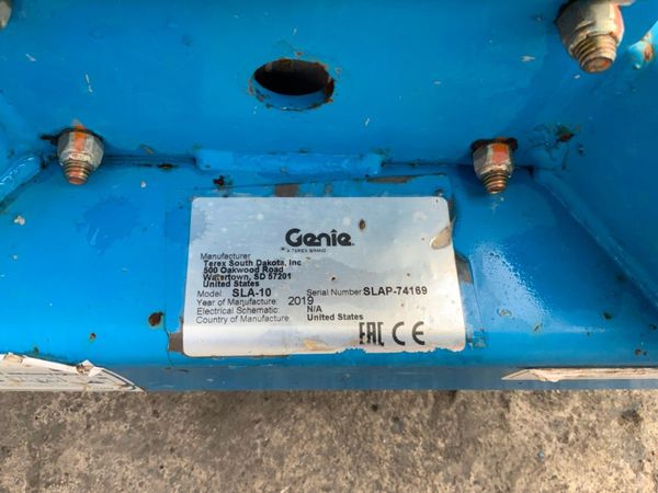 2019 GENIE Sla - 10 MATERIAL LIFT / HOIST....906. 365742385