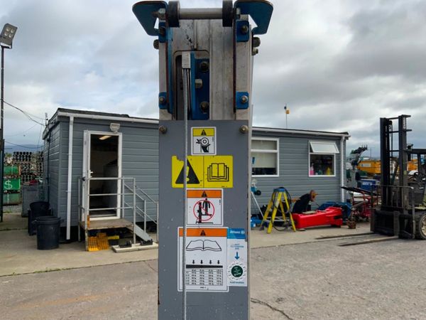 2019 GENIE Sla - 10 MATERIAL LIFT / HOIST....906. 365742387