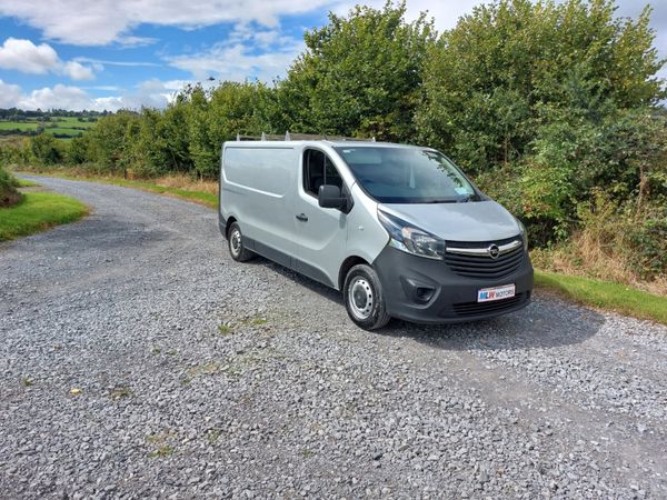 Opel Vivaro 2019 LWB Excellent Condition....No Vat 365754910