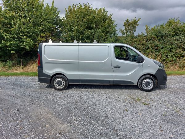 Opel Vivaro 2019 LWB Excellent Condition....No Vat 365754933