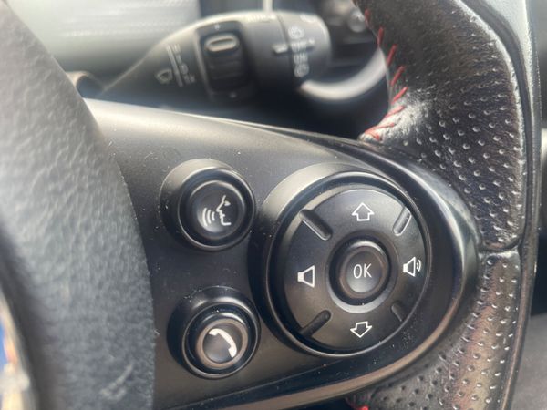 Mini Other 2015 cooper S , 165 brake , low milage 365758162