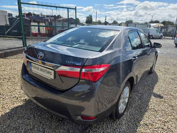 Toyota Corolla 2016 365759107