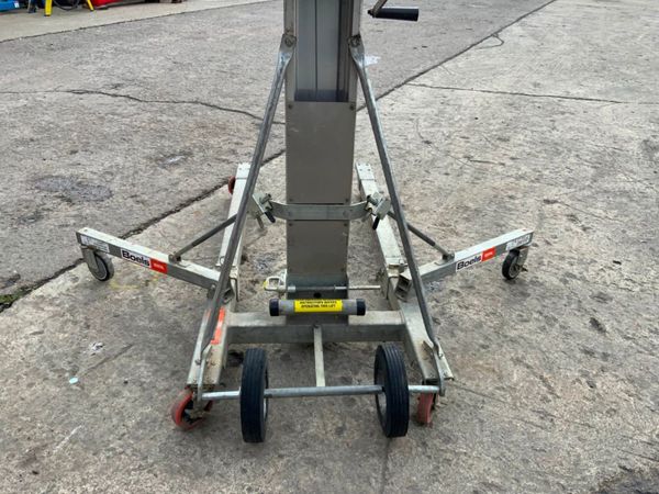 2017 SUMNER 2124 MATERIAL HOIST.......913t. 365759908