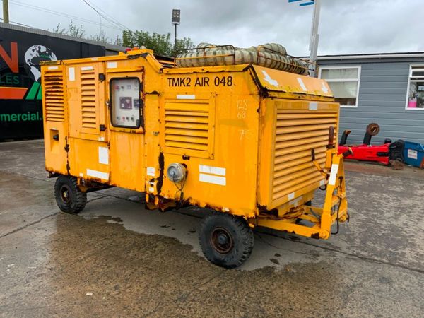 SOUNDPROOF GENSET CABINET / TRAILER...... 365751056
