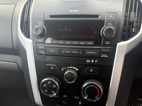 2017 ISUZU DMAX 2.5 TWIN TURBO CREWCAB 365768993