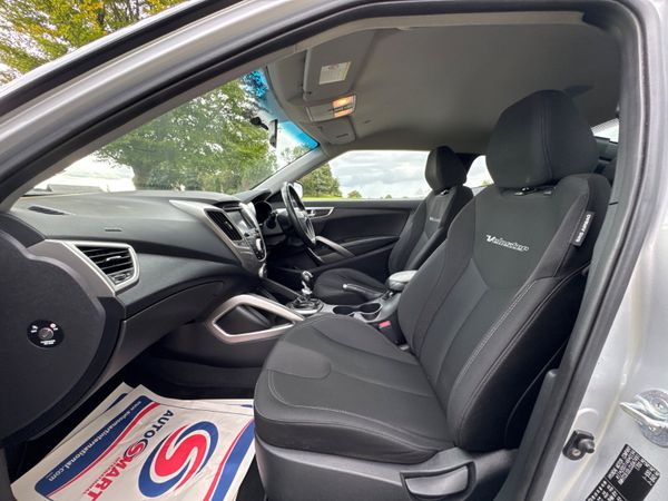 Hyundai Veloster 2012 1.6 Low Mileage 365769119