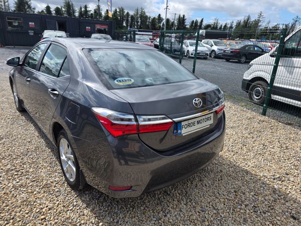 Toyota Corolla 2017 Luna Petrol 365760993
