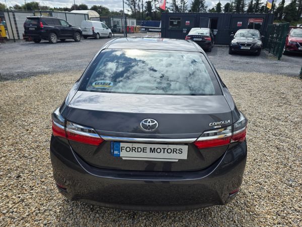 Toyota Corolla 2017 Luna Petrol 365761024