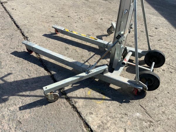 2017 SUMNER 2118 MATERIAL HOIST / / LIFT .....919 365761893