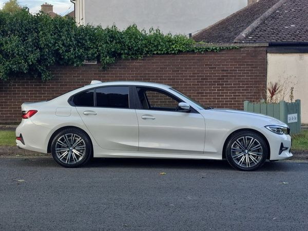 BMW 330e Pro **NEW NCT* 2019 365776959