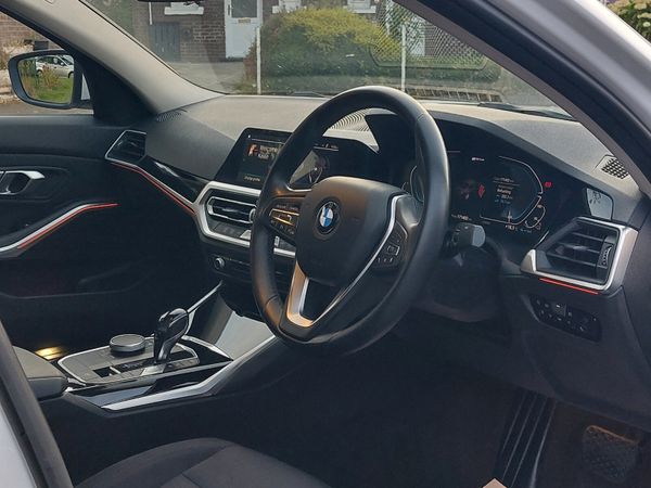 BMW 330e Pro **NEW NCT* 2019 365777064