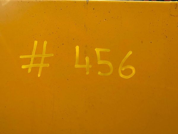 Generator 365770328