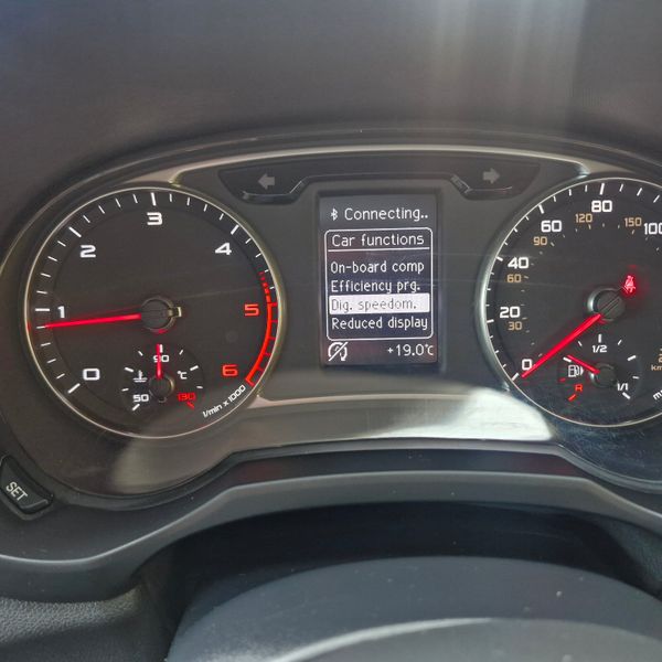 Audi A1 2017 365773145