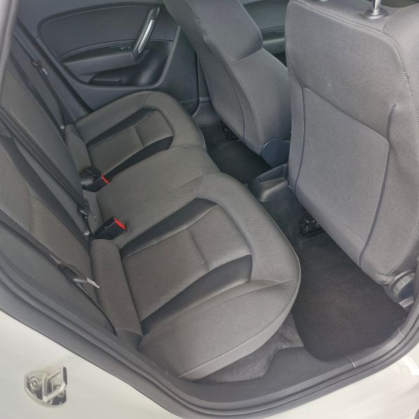 Audi A1 2017 365773148