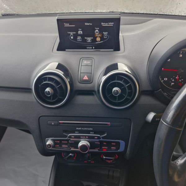 Audi A1 2017 365773149