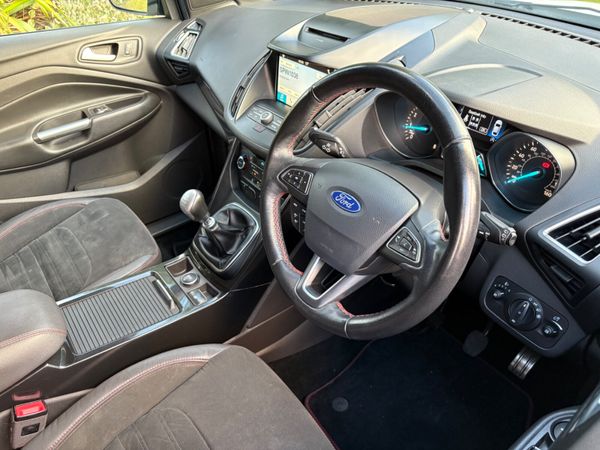 SUPER RARE PETROL ST-LINE KUGA 365793235