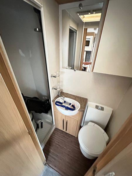 ✨2012 ELDDIS AVANTE TRIPPLE BUNK BED 6 BERTH✨ 365804655