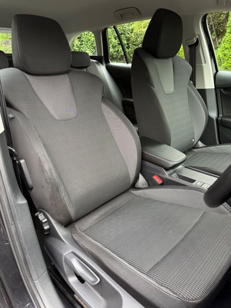 Now Reserved! Stunning 212 Skoda Octavia Estate! 365806318