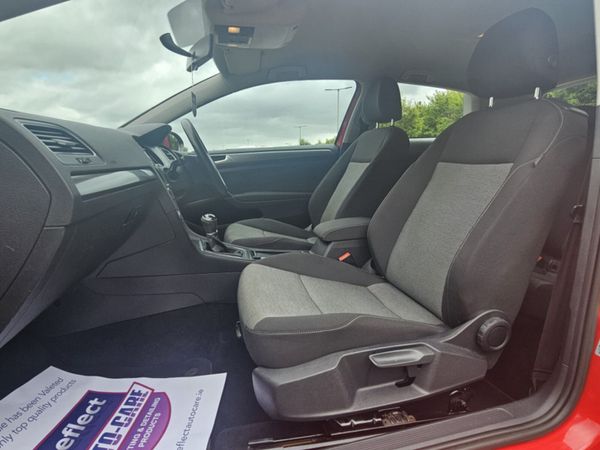 Volkswagen Golf 1.2 PETROL TSI 3 DOOR MODEL*FULL S 365809800