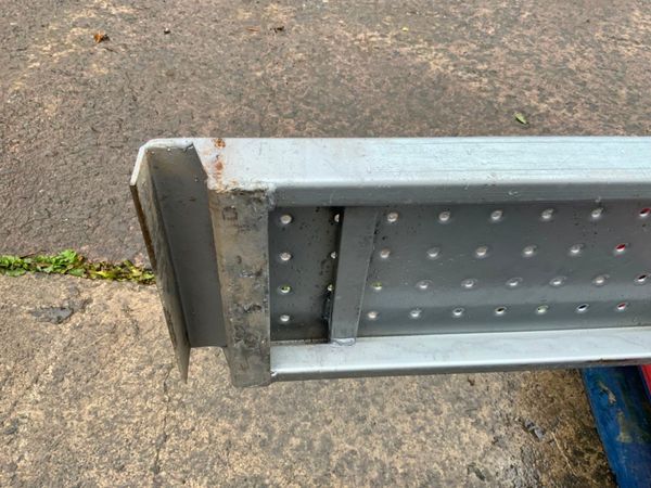 8ft GALVANISED LOADING RAMPS.........1189t. 365817062