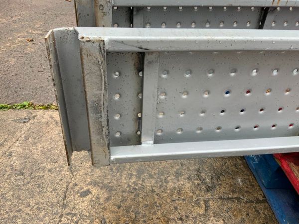 8ft GALVANISED LOADING RAMPS.........1189t. 365817063
