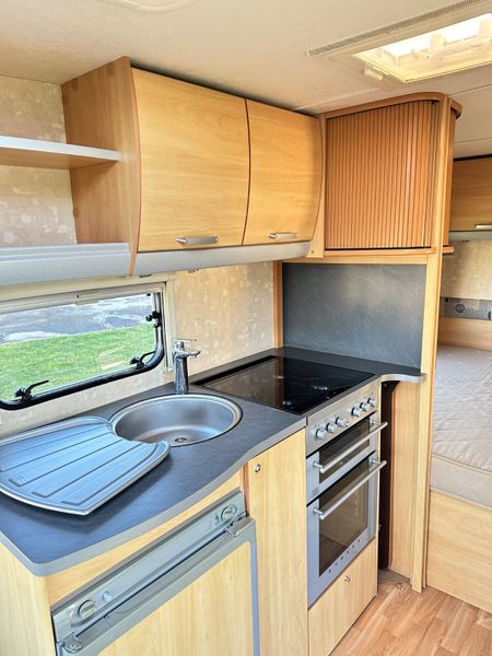 ✨STUNNING SPRITE ALPINE 4 BERTH FIXED BED✨ 365810163