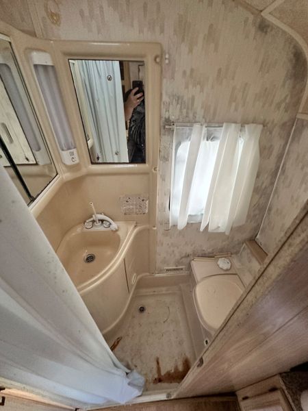 ✨BARGAIN LUNAR DELTA 4 BERTH✨ 365810216