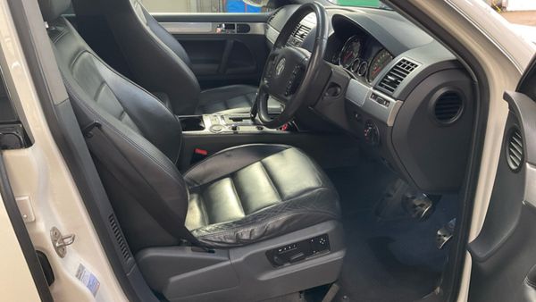 Volkswagen Touareg V10 5L Diesel 365837274