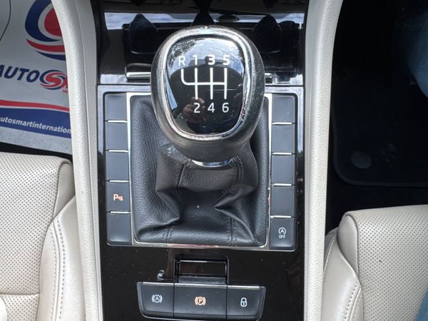 Skoda Superb 2016 TDI 2.0 Style 365839213