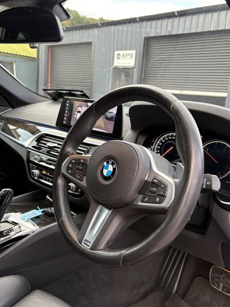 BMW G31 520D / 523D Touring M Sport Low Km 365855607