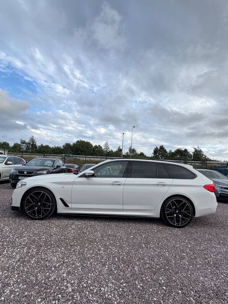 BMW G31 520D / 523D Touring M Sport Low Km 365855613
