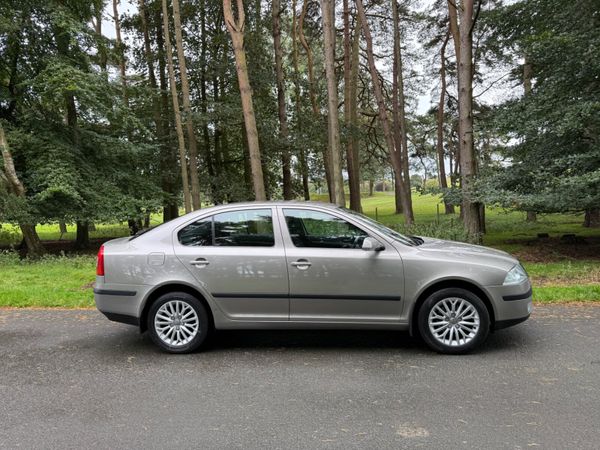 Skoda Octavia 2007 1.4 Dual Zone 365858535