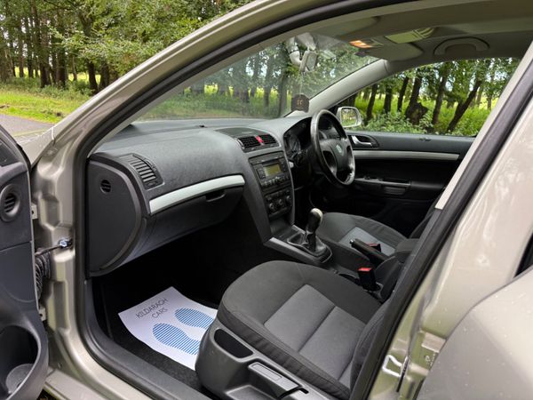 Skoda Octavia 2007 1.4 Dual Zone 365858542