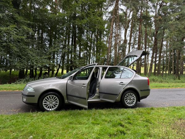 Skoda Octavia 2007 1.4 Dual Zone 365858585