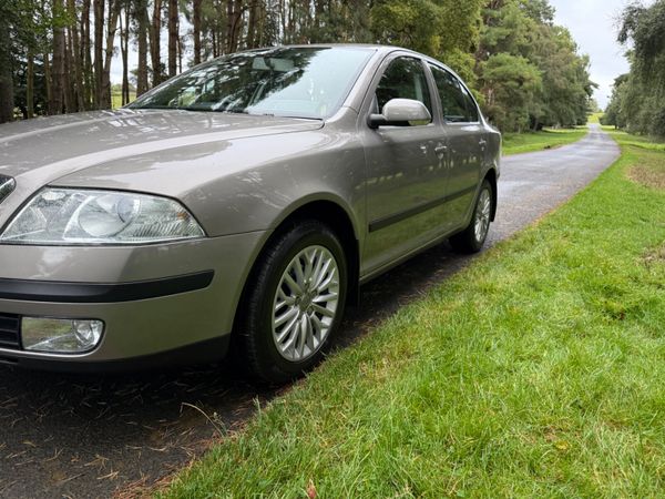 Skoda Octavia 2007 1.4 Dual Zone 365858583