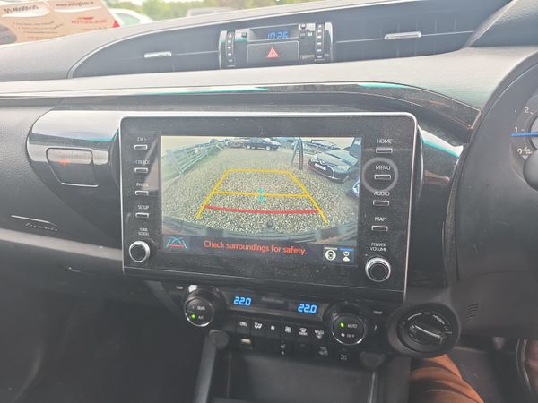Toyota Hilux 2.8 D4D Invincible X Auto 365949810