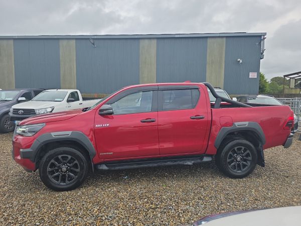 Toyota Hilux 2.8 D4D Invincible X Auto 365949812